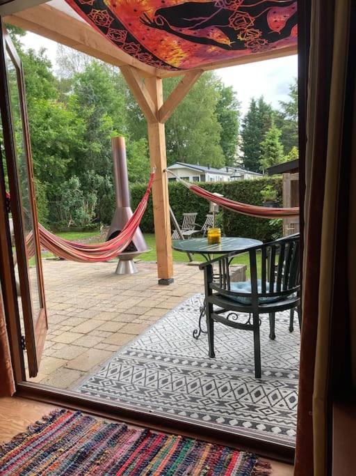 פוטן Welcome, Relax And Enjoy Your Stay מראה חיצוני תמונה
